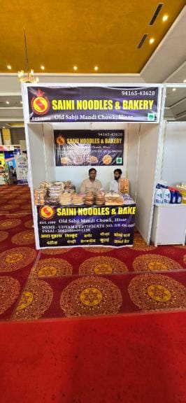 Bharat Singh used to sell chowmein on the cart, now he is making more than 70 food products