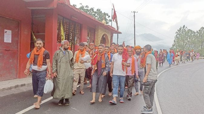 Movement of devotees on the Sundarasi-Gaurikund route banned