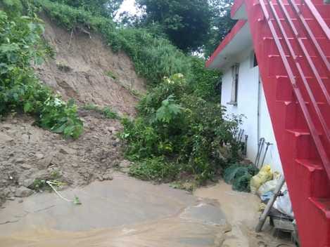 Landslide in Katora Panchayat poses threat to houses