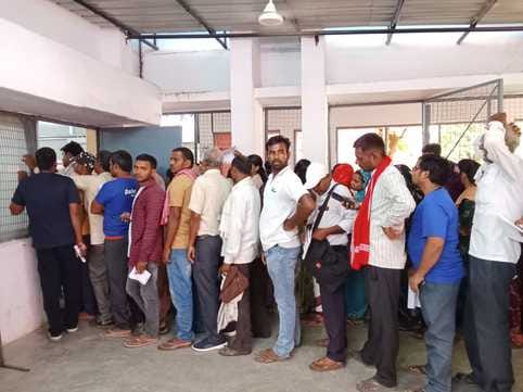 More than 400 tests per day, number of typhoid and dengue patients is high