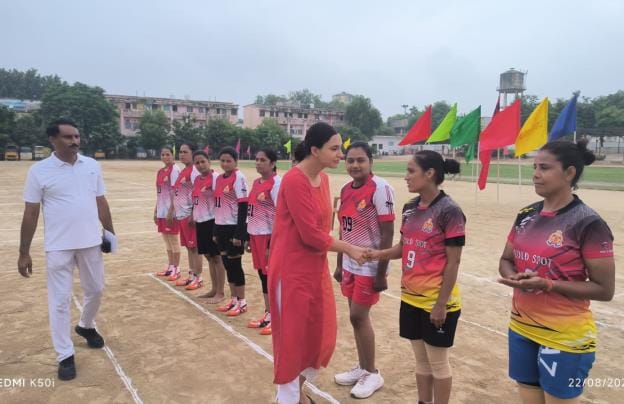 Players from Mathura and Agra won in Kabaddi and Kho-Kho