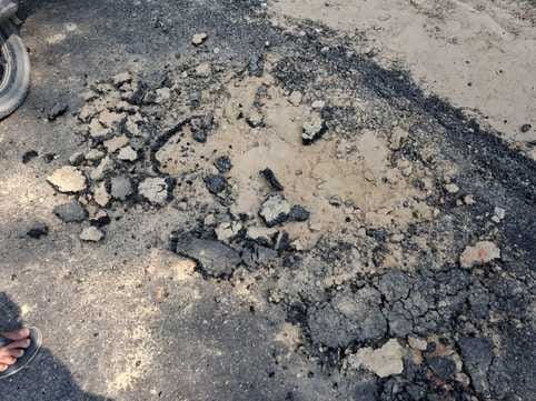 Allegations of using substandard material in the road being built from Bara to Bhundwas at a cost of Rs 40 lakh