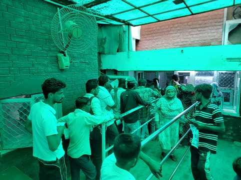 Investigation stopped due to lack of supplies in the Civil Hospital lab