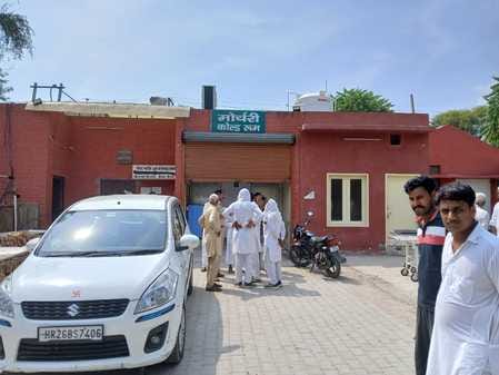 Woman dies under suspicious circumstances, family suspects murder