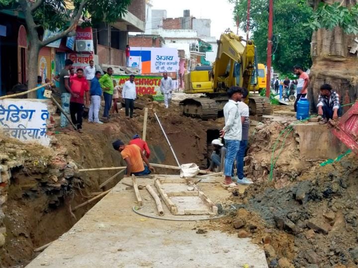 There is no proper drainage system, the citizens are facing problems
