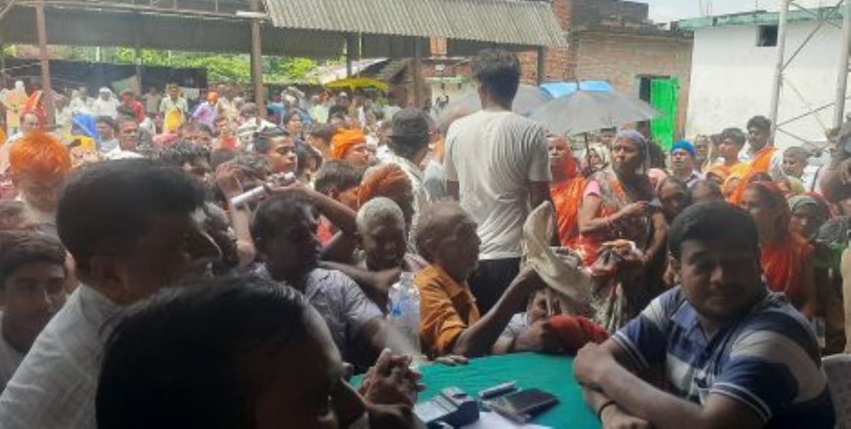 Siddharthnagar News : Fertilizers were sold to those who did not have land, case will be filed