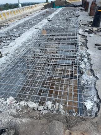 For the third time in a year, the Tosham Road ROB is under repair, which was constructed at a cost of 17 crores.