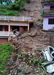Four houses were damaged in Jyudha village, people left their homes and went to safer places