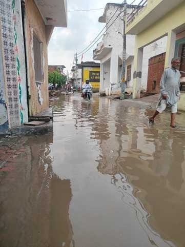 Drizzle in Shamli, heavy rain for one hour