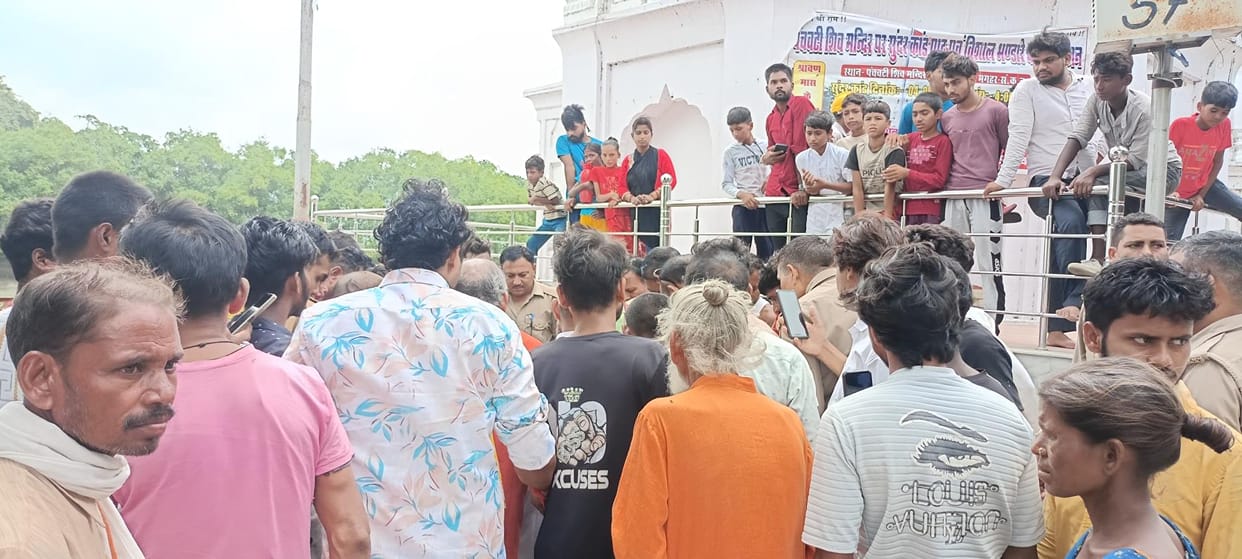 Teen dies after drowning in Ami river while bathing