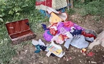 Thieves stole goods worth Rs 5 lakh