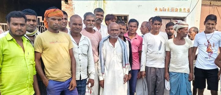 Protest against digging of road to lay pipeline