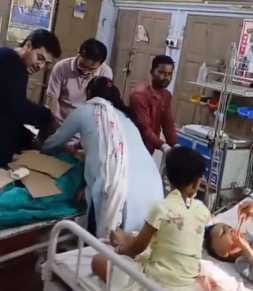 Bolero collided with a dumper, seven injured