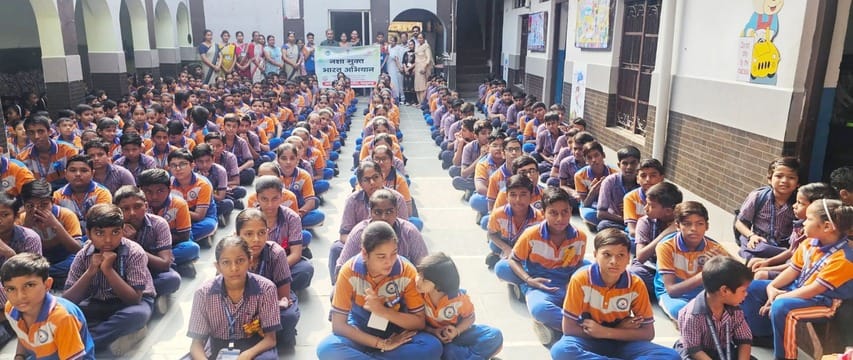Students should stay away from drug addiction: Suman
