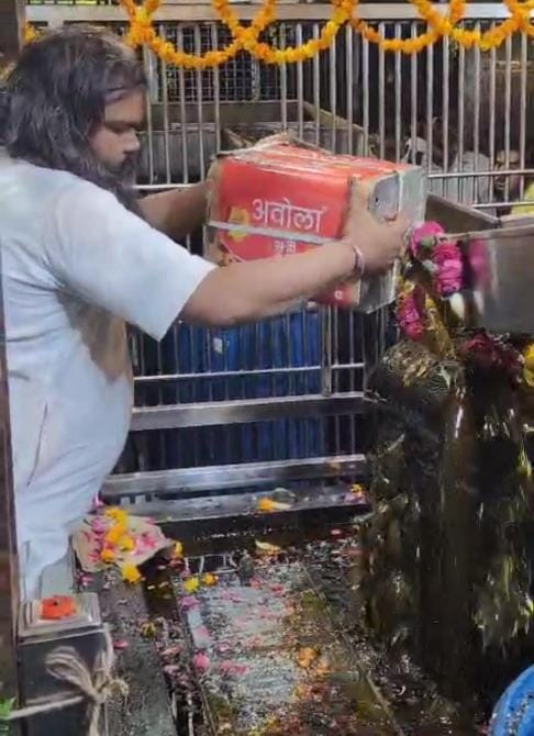 Shani Amavasya: A huge crowd of devotees gathered in Kokilavan