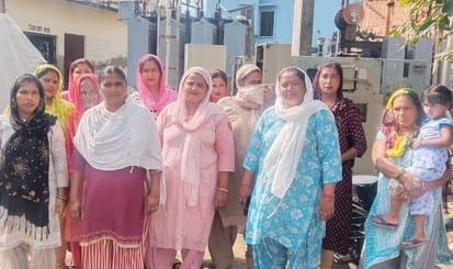Women protested when the transformer was not replaced