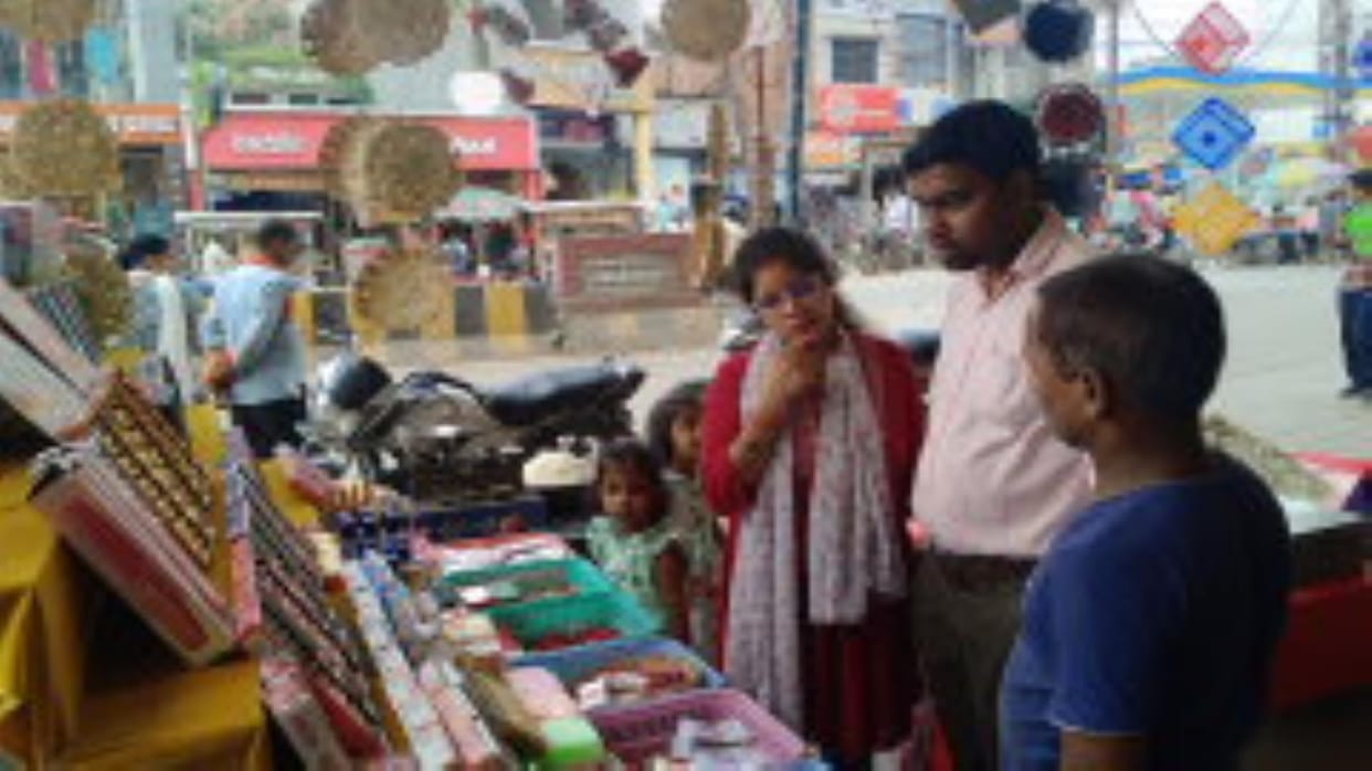 Hartalika Teej will be celebrated tomorrow in a special way, shopping is on the rise