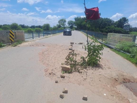 There will be problems due to bad roads