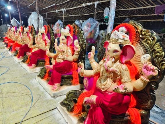 Clay idols of Ganpati are the first choice of people