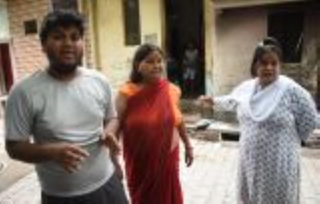 Rajesh's family members who died of diarrhea said...neither had kidney problems nor diabetes