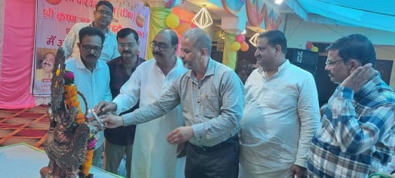 Lord Krishna's Chhathi was celebrated, 65 meritorious students were honored