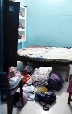 Cash and jewellery stolen after breaking the lock of a female teacher's house