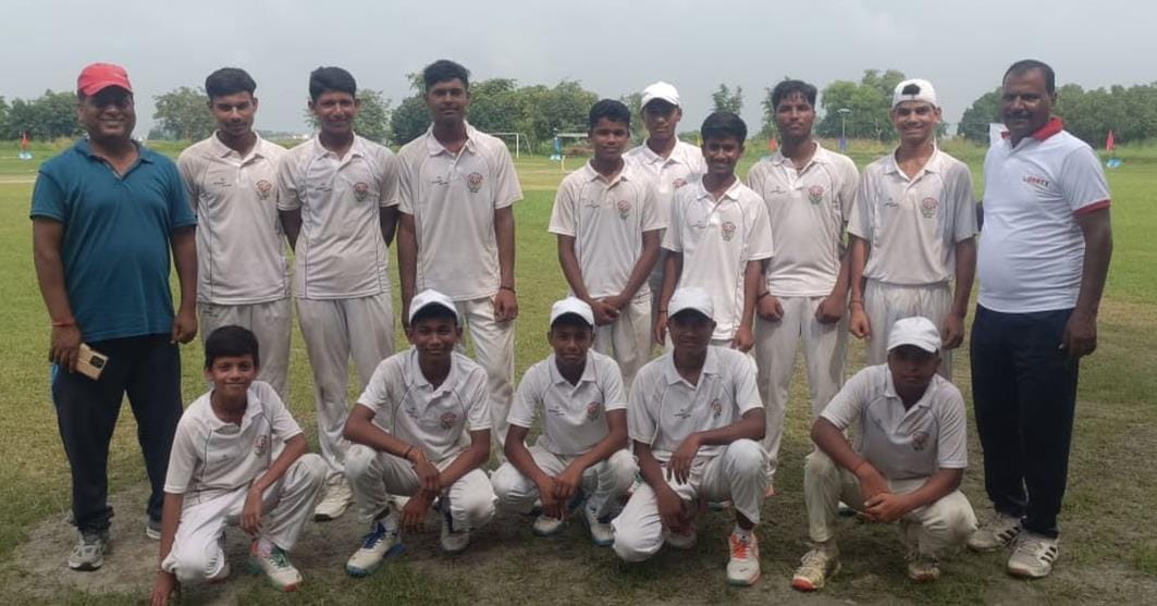 Anubhav became the man of the match in the final