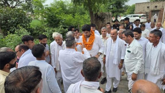 Crops are getting spoiled in rural areas, it is difficult for people to leave their homes in urban areas: Dushyant Chautala