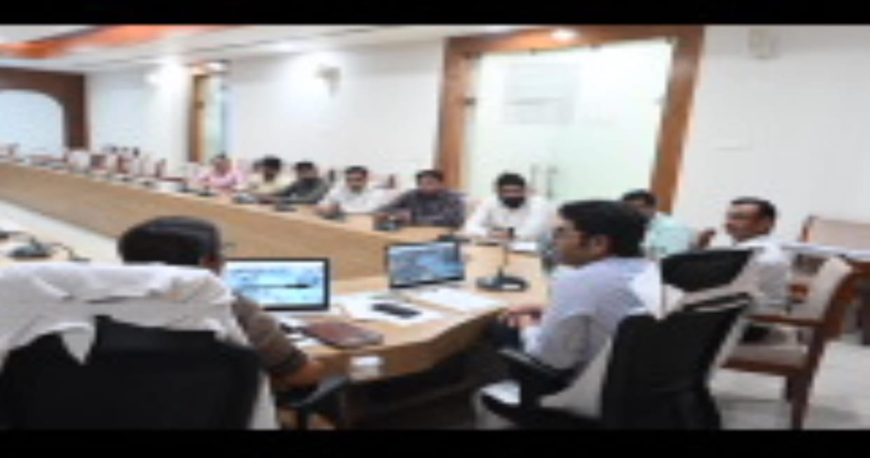 Municipal corporation will send notice to plot owners to construct boundary wall
