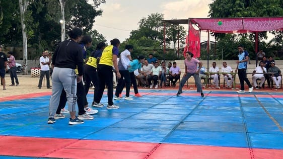 Amroha's team defeated Badaun 3-2 in Kho-Kho