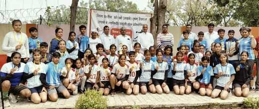Rohtak block first in under-14 and 17 kho-kho