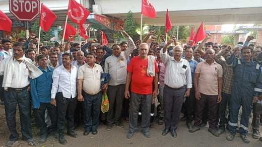 Workers gave a call for agitation