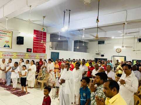 Narrated the story of Arjun Mali and Sudarshan Seth
