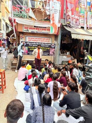 ABVP staged a silent protest against Manisha and Nikki incident