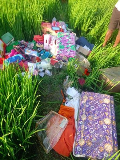 Siddharthnagar News : Thieves broke in and stole goods worth lakhs