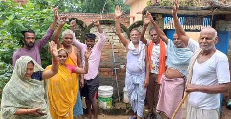 Villagers protest for installing taps in taps