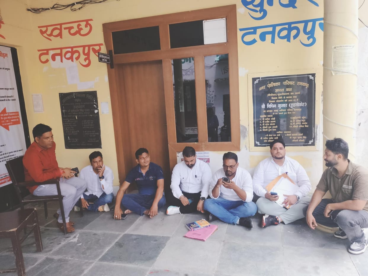 Five peoFive people including three councilors of the municipality sent a collective resignationple including three councilors of the municipality sent a collective resignation