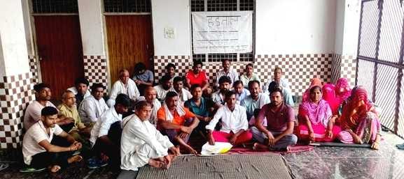 The strike of employees at the Nagar Panchayat office continued for the second day