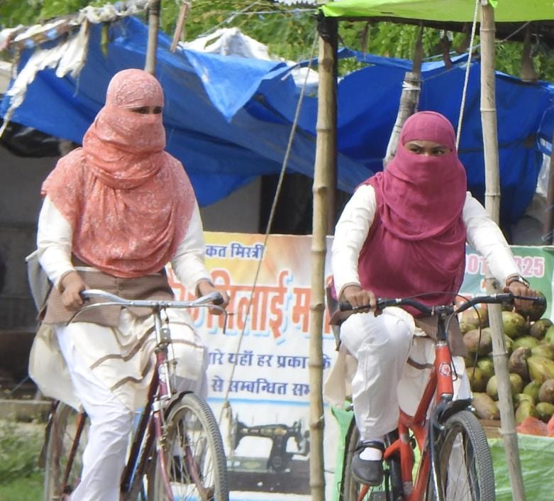 Siddharthnagar News : Rain brought relief from heat amidst sunshine and shade