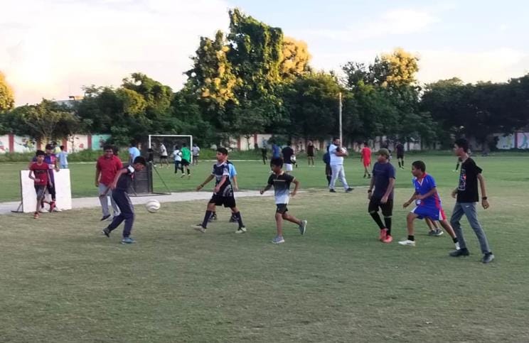 Stadium's team A came out on top in the practice match