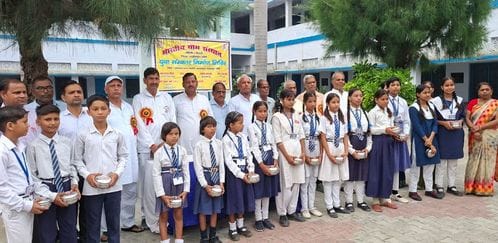 20 children were awarded at the conclusion of the youth culture building camp