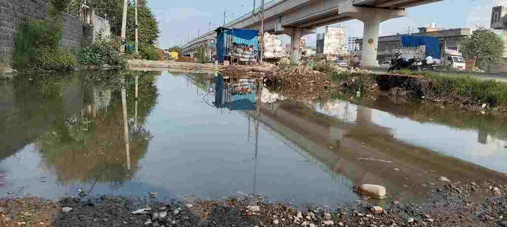 Waterlogging due to rain... increased risk of spreading infectious diseases