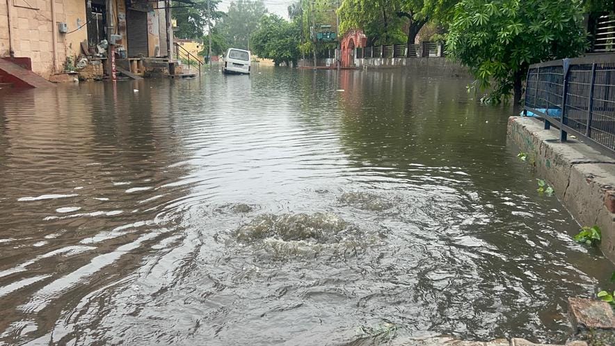 69 mm rain in 24 hours, waterlogging increased problems