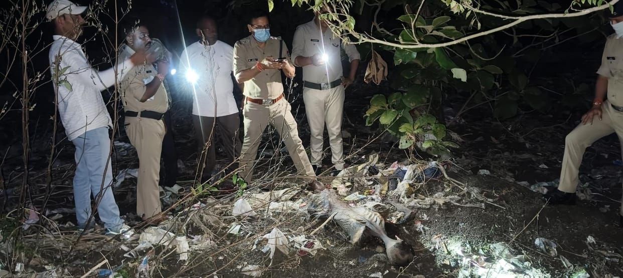 A dead body was found buried in the rubble in the forest of Motahaldu