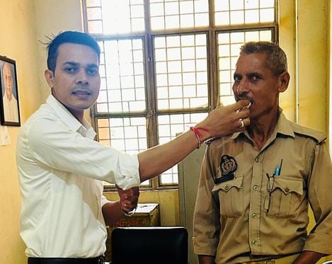 Homeguard's son selected in railways, sweets distributed at police station