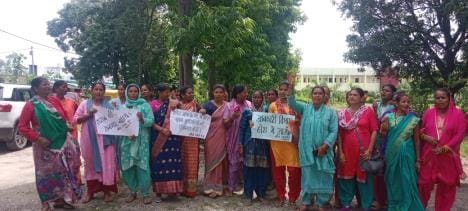 Women's protest at Maldhan police station