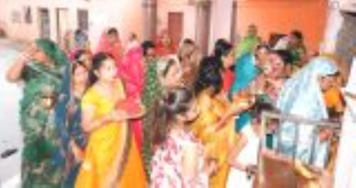 Married women sought blessings for their husbands' long life