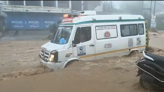 Udhampur, Heavy Rainfall, Electricity, Water And Mobile Services Effected