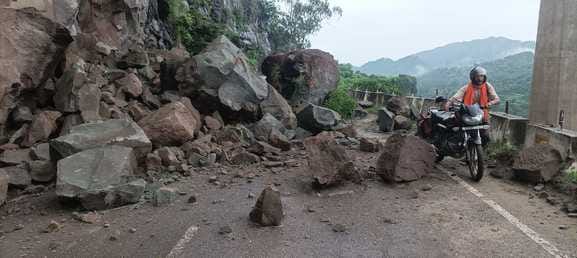 Udhampur, Manwal Road, Landslide