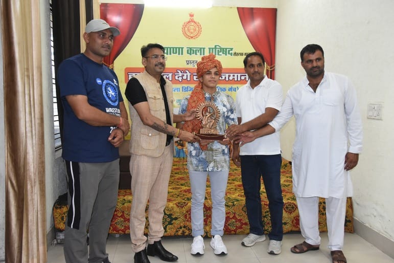 World champion Tapasya honored